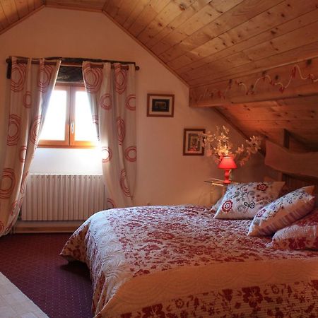 Bed and Breakfast La Clairière du Moulin à Lepin-le-Lac Extérieur photo