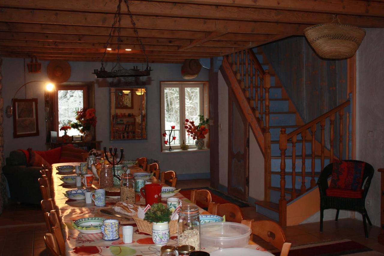 Bed and Breakfast La Clairière du Moulin à Lepin-le-Lac Extérieur photo