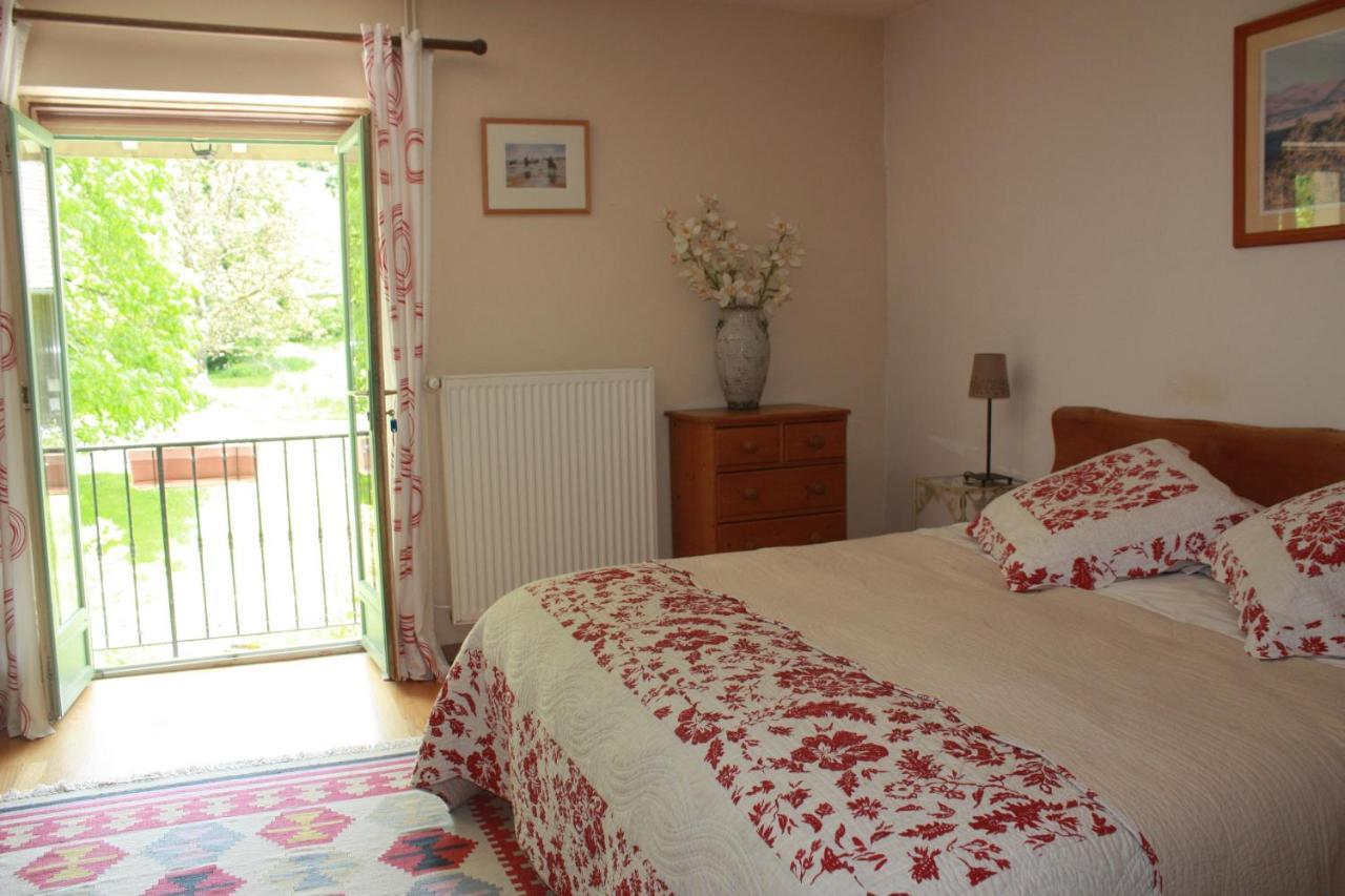 Bed and Breakfast La Clairière du Moulin à Lepin-le-Lac Extérieur photo